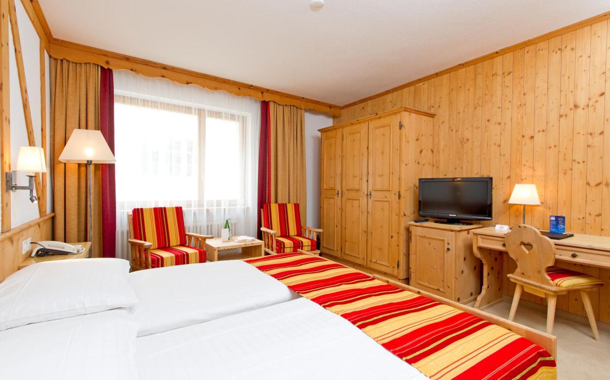 Edelweiss Swiss Quality Hotel Sils Maria Quarto foto