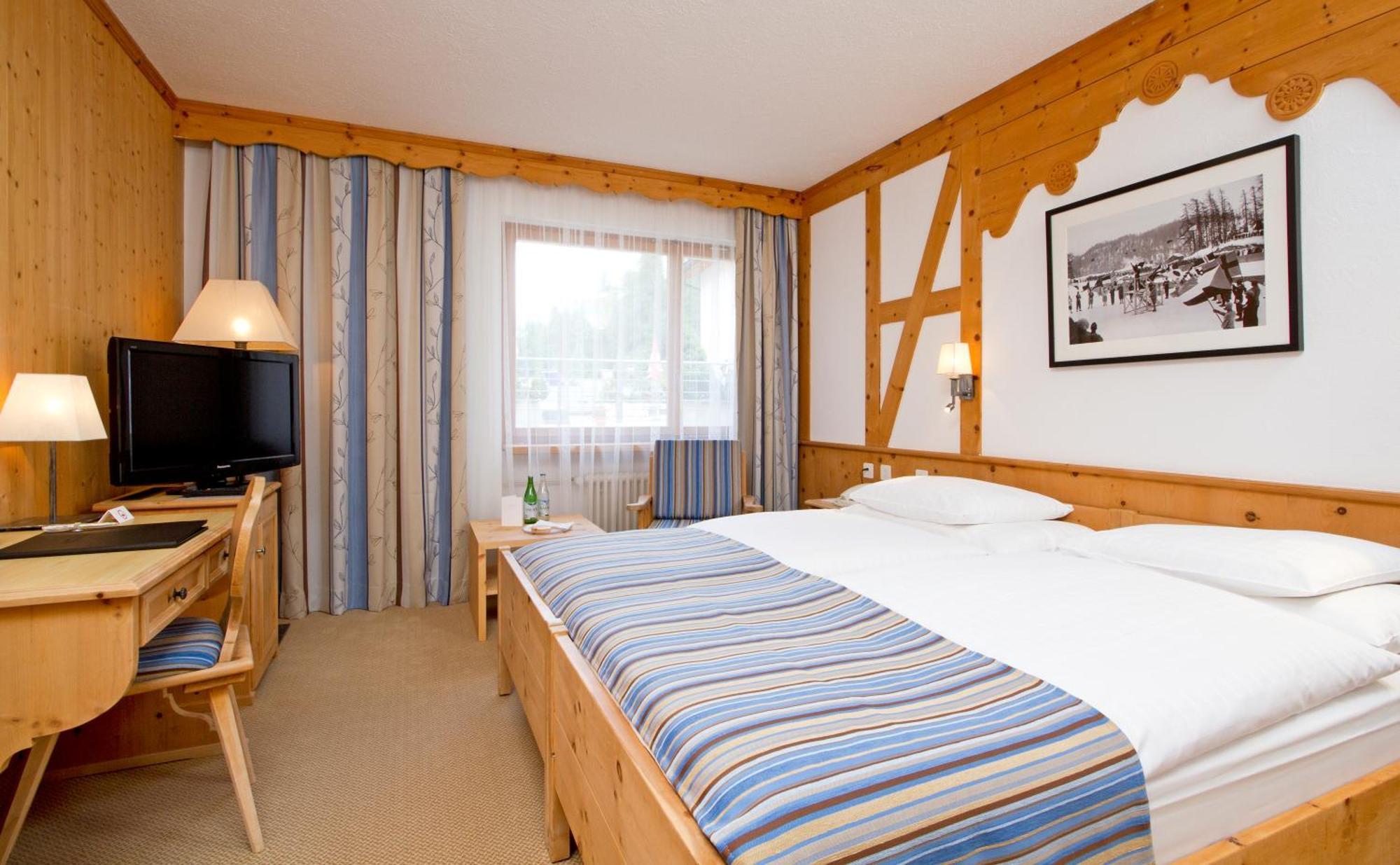 Edelweiss Swiss Quality Hotel Sils Maria Quarto foto